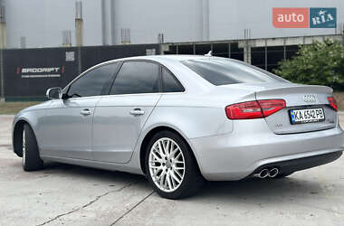 Седан Audi A4 2014 в 