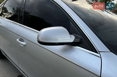 Седан Audi A4 2013 в 