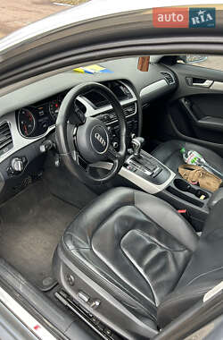 Седан Audi A4 2015 в 