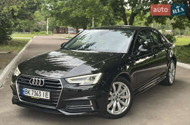 Седан Audi A4 2018 в Ровно