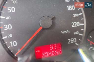 Седан Audi A4 2000 в 
