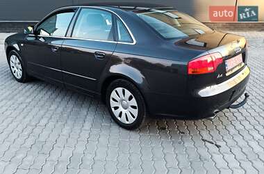 Седан Audi A4 2006 в 