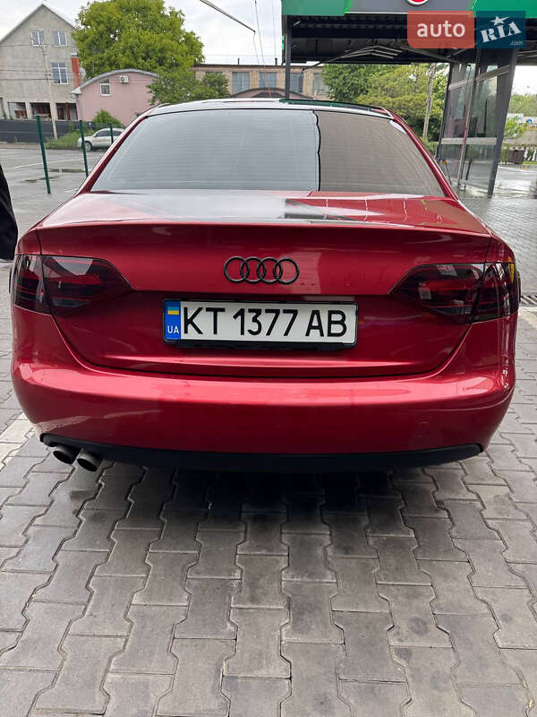 Седан Audi A4 2009 в Черновцах