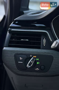 Седан Audi A4 2023 в 