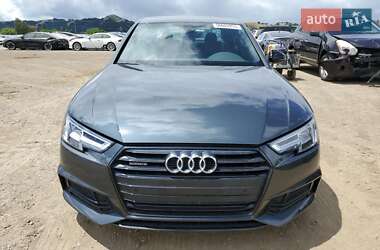 Седан Audi A4 2018 в 