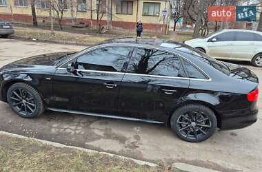 Седан Audi A4 2015 в 