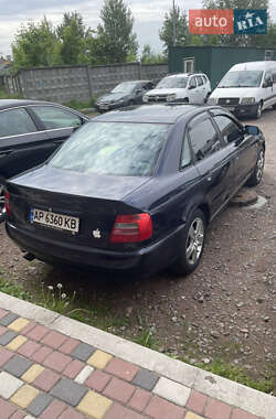 Седан Audi A4 1997 в 