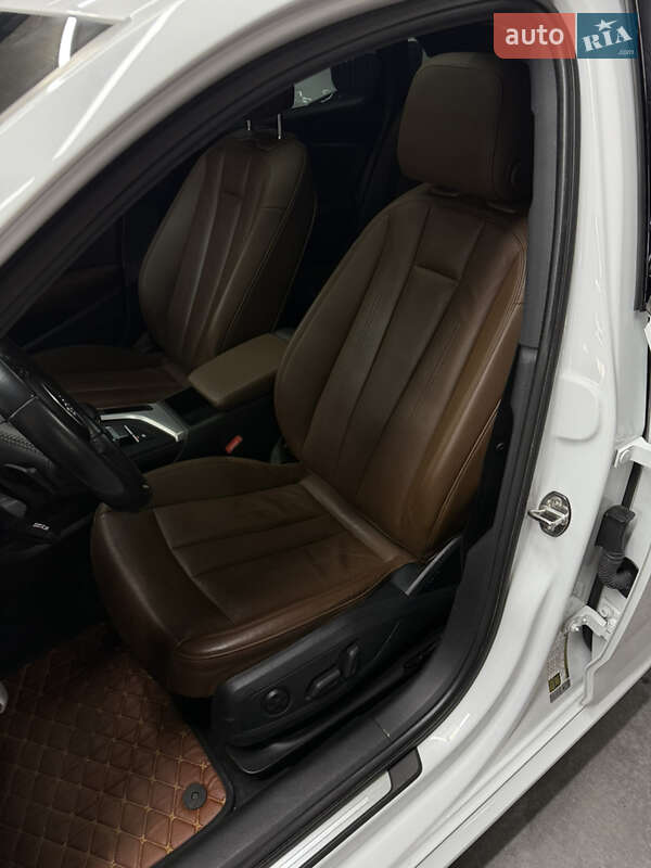 Седан Audi A4 2016 в Одессе