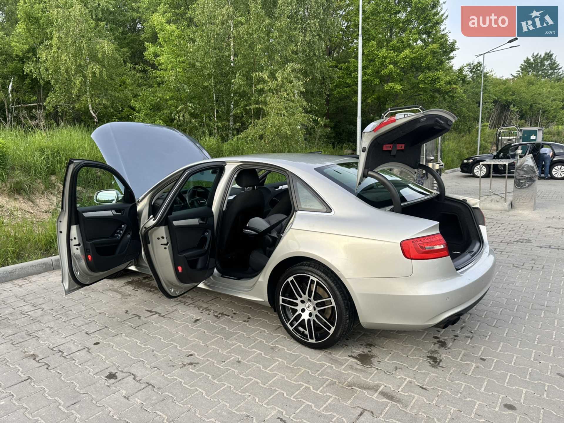 2012 Audi A4 - мініатюра 15