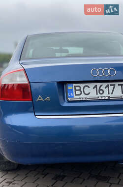 Седан Audi A4 2001 в 