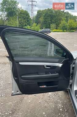 Седан Audi A4 2006 в 