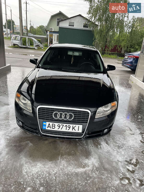 Седан Audi A4 2006 в Калиновке