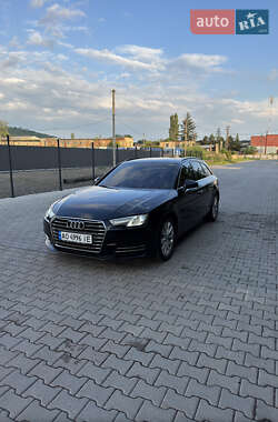 Универсал Audi A4 2018 в 
