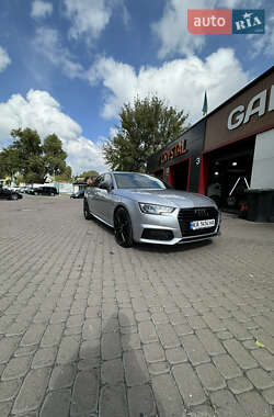 Седан Audi A4 2019 в 