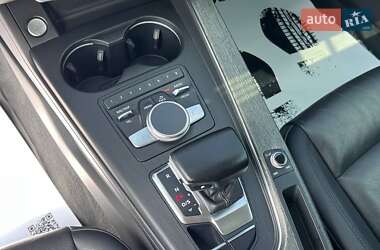 Седан Audi A4 2016 в 