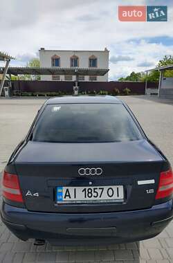 Седан Audi A4 1999 в 