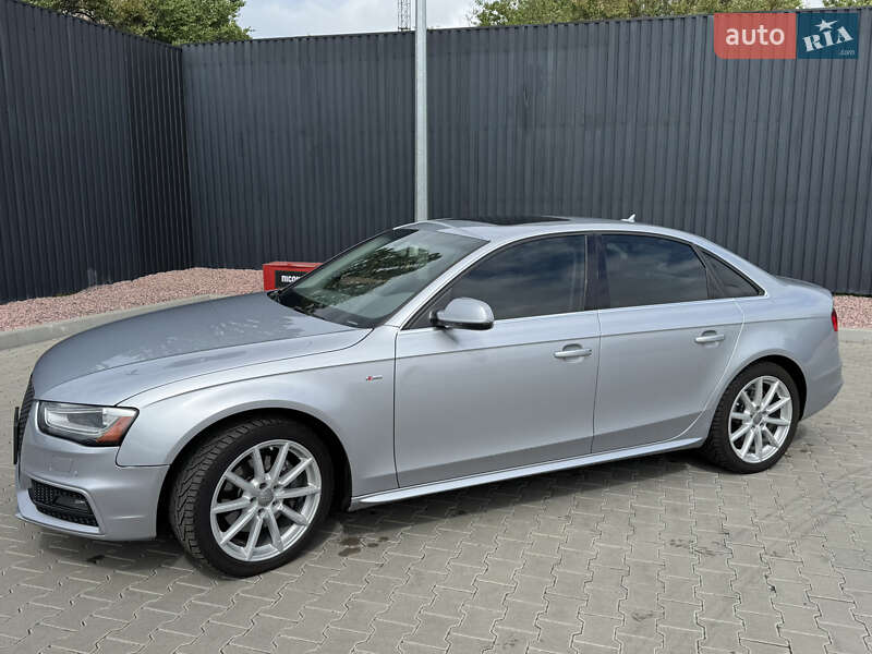 Седан Audi A4 2015 в Києві