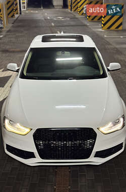 Седан Audi A4 2014 в 