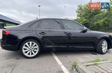 Седан Audi A4 2016 в 