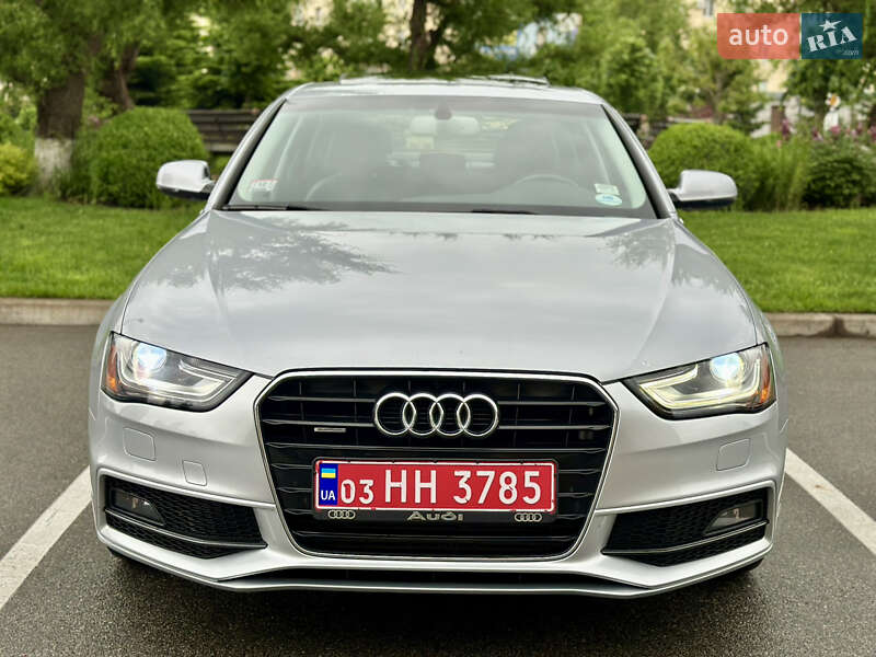 Седан Audi A4 2015 в 