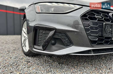 Седан Audi A4 2020 в 