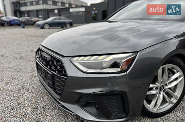 Седан Audi A4 2020 в 