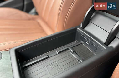 Седан Audi A4 2020 в 