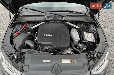 Седан Audi A4 2020 в 