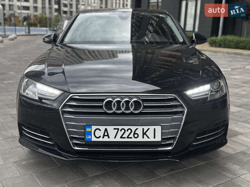 Седан Audi A4 2017 в Киеве