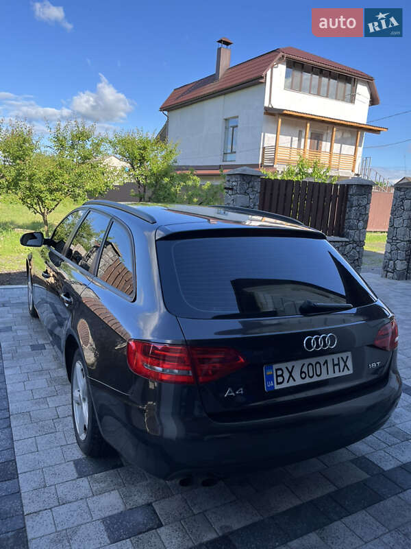 Универсал Audi A4 2009 в Староконстантинове