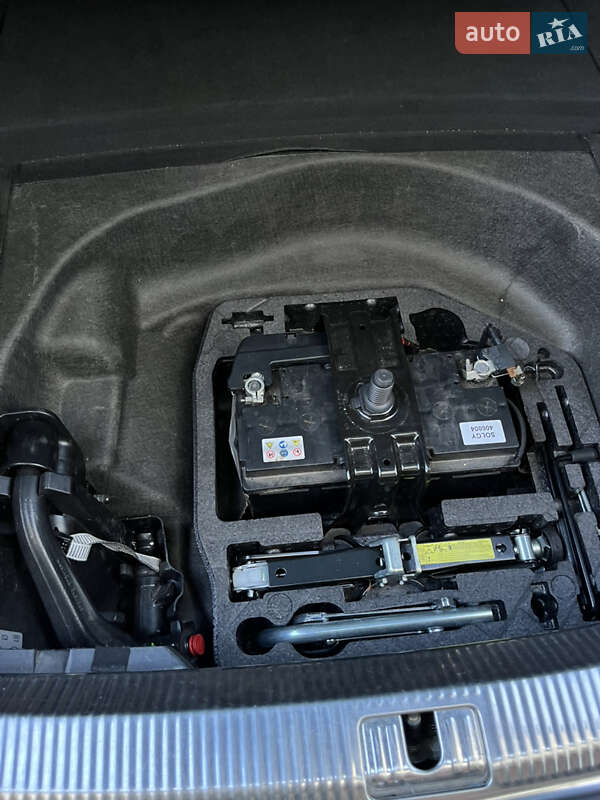 Универсал Audi A4 2009 в Староконстантинове