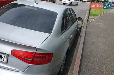 Седан Audi A4 2013 в 