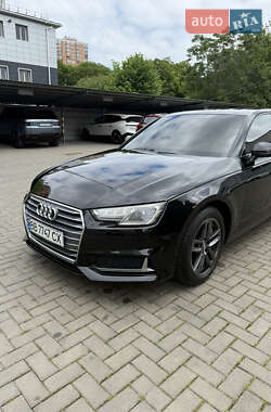 Седан Audi A4 2016 в 