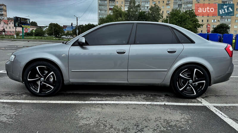 Седан Audi A4 2004 в Кам'янець-Подільському
