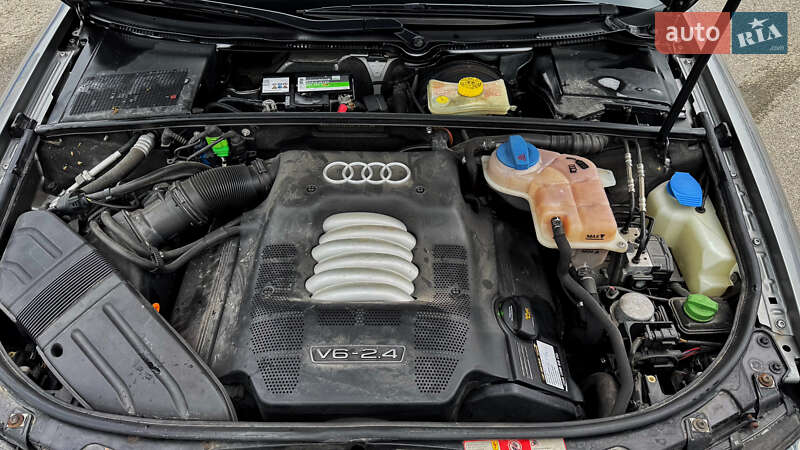Седан Audi A4 2004 в Кам'янець-Подільському