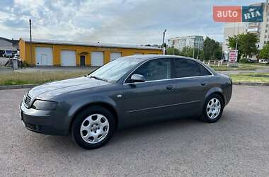 Седан Audi A4 2001 в 
