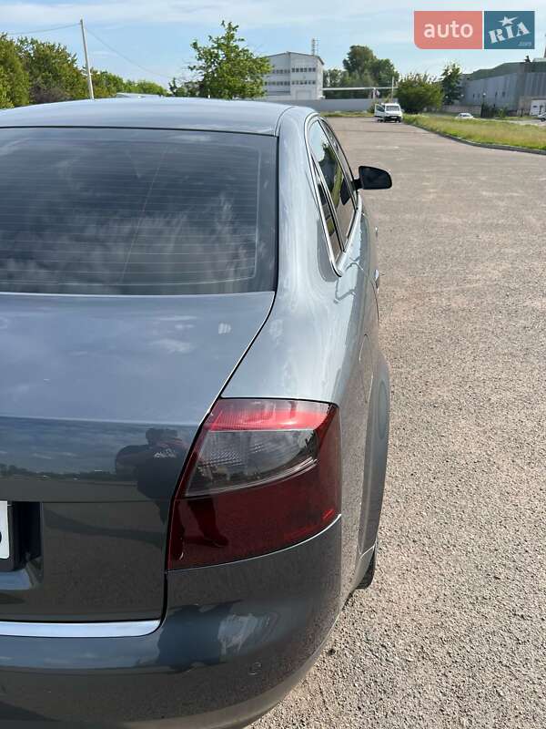 Седан Audi A4 2001 в Черкассах