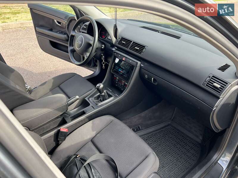 Седан Audi A4 2001 в Черкассах