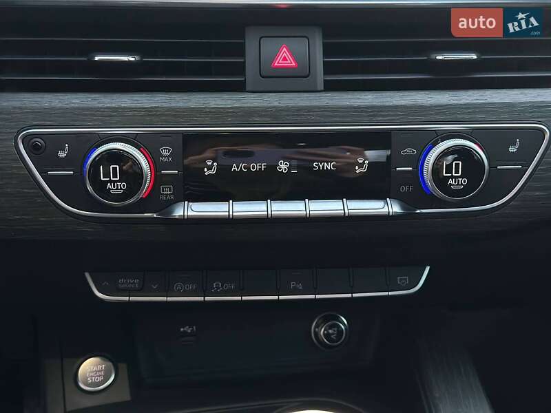 Седан Audi A4 2019 в Полтаві