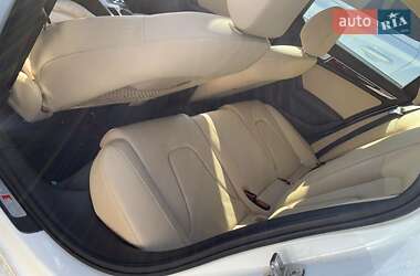 Седан Audi A4 2015 в 