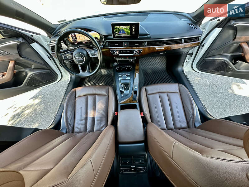 Седан Audi A4 2017 в Киеве