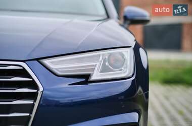 Универсал Audi A4 2019 в 