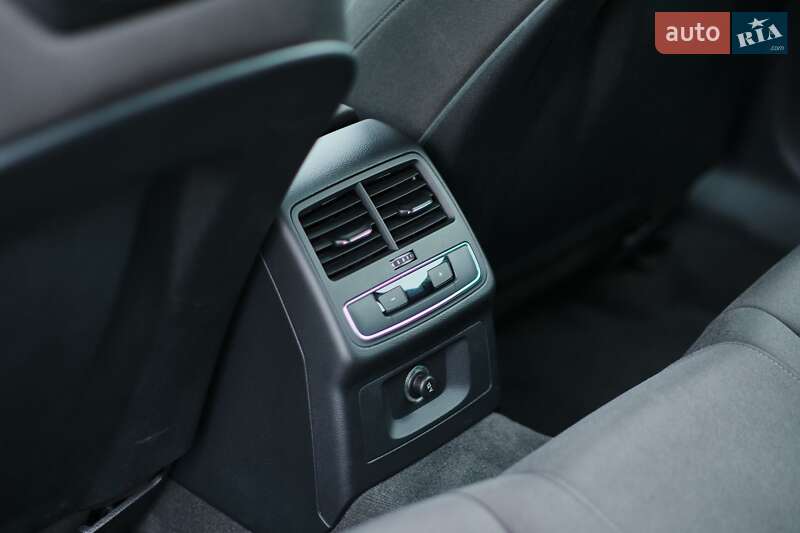 Універсал Audi A4 2019 в Хмельницькому