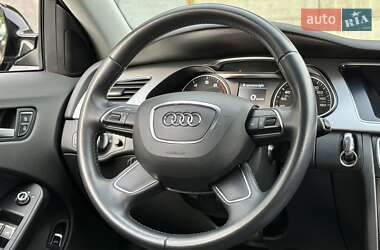 Седан Audi A4 2015 в 