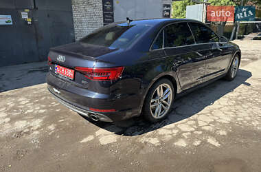 Седан Audi A4 2017 в 
