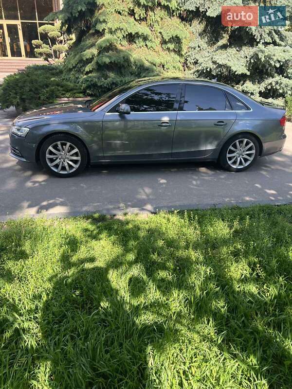 Седан Audi A4 2012 в Полтаві фото 13 Седан Audi A4 2012 в Полтаві