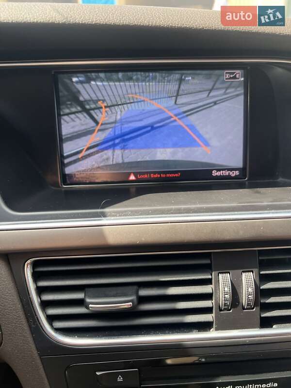 Седан Audi A4 2012 в Полтаве