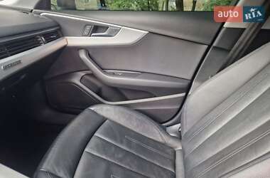 Седан Audi A4 2017 в 