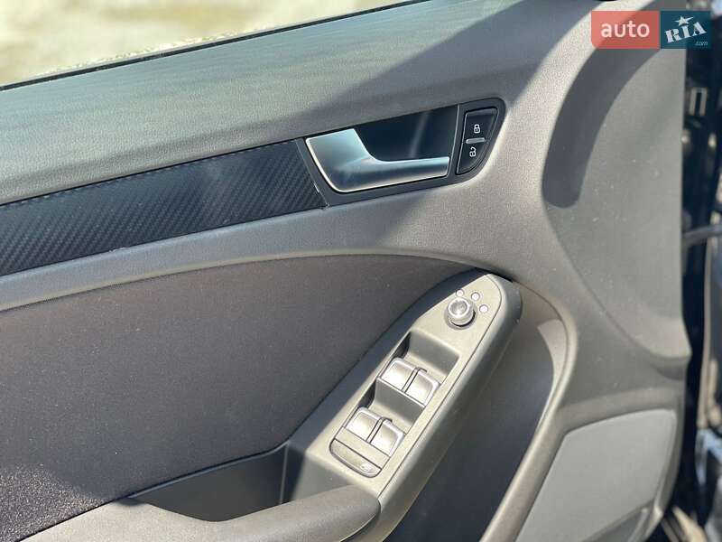 Универсал Audi A4 2015 в Ужгороде