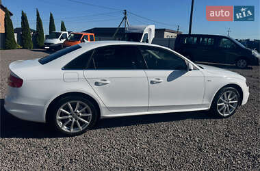 Седан Audi A4 2014 в 